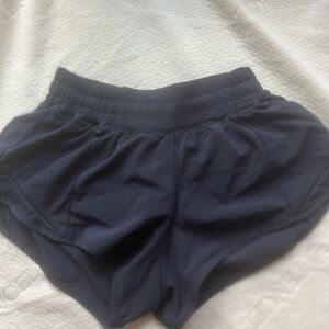 lululemon Hotty hot shorts-Navy blue 2in-size 2
